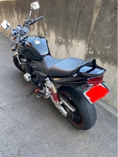 スズキ　SUZUKI  GSX1400 ネイキッド　リッター（大型）バイク　