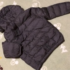 【未使用に近い】120㌢/美品❣️難あり‼︎UNIQLO☆ライトウォーム☆ダウンジャケット120㌢の画像