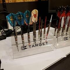 ダーツスタンド&中古ダーツセット