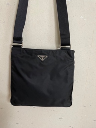 値下げ！　PRADAショルダーバッグ