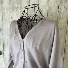 美品✨【GU】ジーユー S カーディガン オフィスカジュアル 藤色の画像