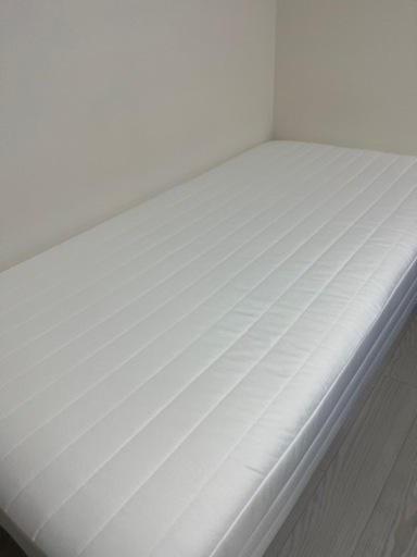 無印良品　高密度脚付マットレス