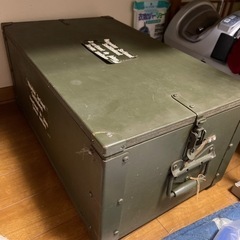 ミリタリーケース？の画像