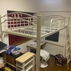 二段ベッドフレーム　シングル白の画像