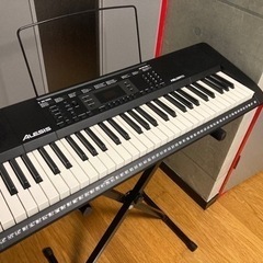電子キーボード