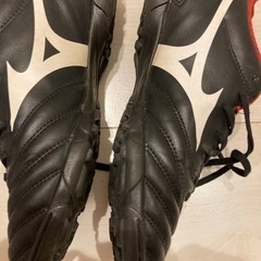 モナルシーダネオ2セレクト25.5センチ　サッカートレーニングシューズ　の画像
