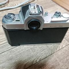 Nikomat　made in japan　レンズ付きの画像