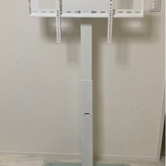 スタンドテレビ台(ご希望であれば24型テレビもつけます)