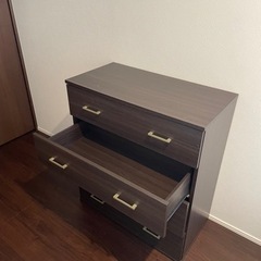 衣類収納　タンスの画像