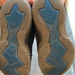スーパーフィット　スニーカーの画像
