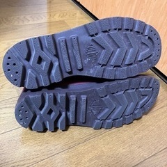 ハイカットスニーカーPALLADIUMの画像