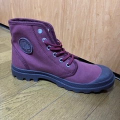 ハイカットスニーカーPALLADIUMの画像