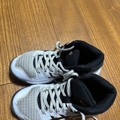 ミニバスケットシューズ　19cm asics