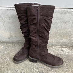 カジュアルブーツの画像