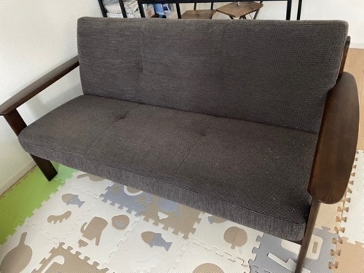 ３人掛けソファー