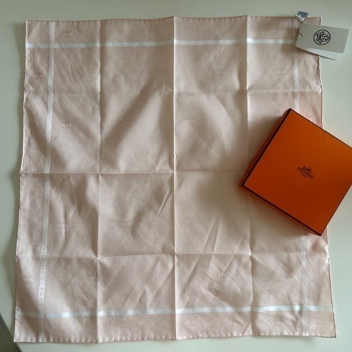 新品未使用 箱付き 商品タグ付き　エルメス 大判ハンカチ