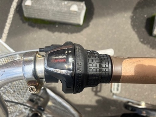 自転車　6段変速 21Technology 緊急値下げ中 クロスバイク 自転車 700C シマノ製6段変速 