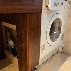 ワールプール whilpool ビルトイン洗濯乾燥機 の画像
