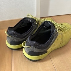 MAMMUT マムートトレッキングシューズの画像