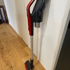 Panasonic サイクロン式掃除機 MC-SBU310Jの画像