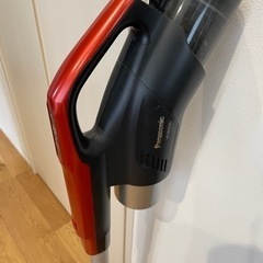 Panasonic サイクロン式掃除機 MC-SBU310Jの画像