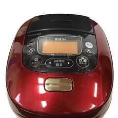 23R212 ジ3 東芝 真空IH保温釜 5.5合炊き RC-10VRG グランレッド 中古品の画像