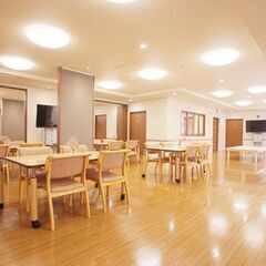 【サービス付き高齢者向け住宅】【未経験可】介護職員の正社員募集！