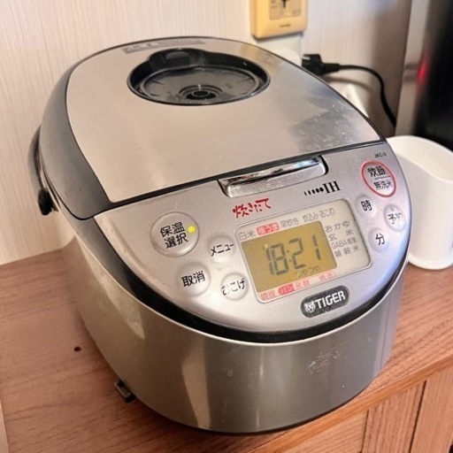タイガープロ　炊飯器　中古品 お取引中】TIGER タイガーIH炊飯ジャー 炊飯器 (よこやま) 茶山の