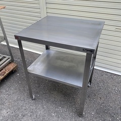 【値下げ】マルゼン　作業台(ワークテーブル)中棚付　650×60...