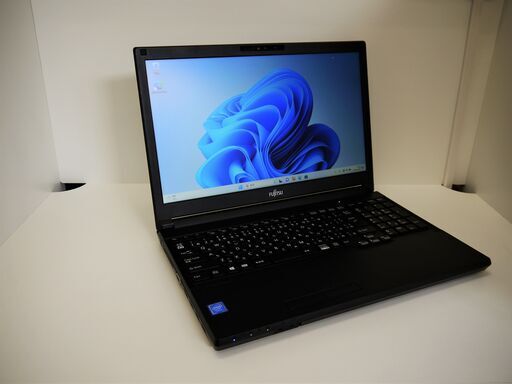 【お渡し済み】富士通 Windows11 15.6型ノートPC SSD 2020年製【メンテナンス済み】（0300265）