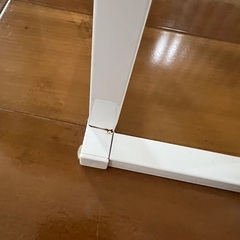 【お値下げ】白いシンプルなタオルかけの画像