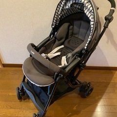 取引中！コンビスゴカル4キャスAB型コンパクトベビーカー美品！エ...