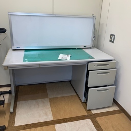 オフィス用　机