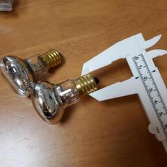 まとめ4個　電球　丸球　レフランプ ビームランプ　看板・常夜灯・装飾照明にの画像
