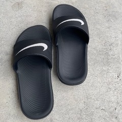 NIKEサンダル　19センチの画像
