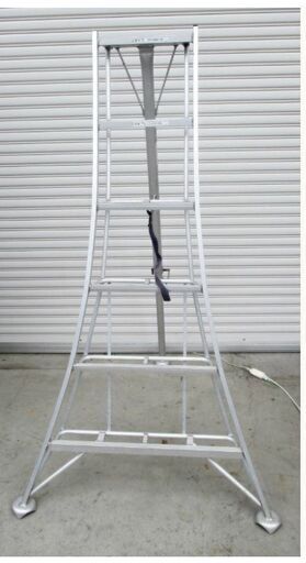 アルインコ/ALINCO　三脚脚立　KWA-180F　はしご　使用高さ1m15㎝　踏台 脚立 棚卸 物置 水屋 台 園芸 荷物 時計 店舗