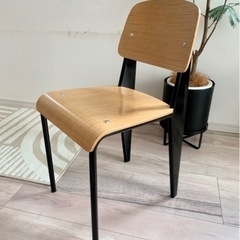 スタンダードチェア　ジャンプルーヴェ　チェア　リプロダクト　デス...