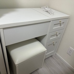 ドレッサーの画像
