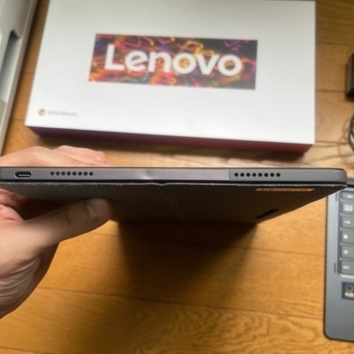 Lenovo ideapad duet 560 chrome book