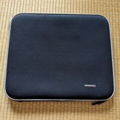 【4/30まで、美品】PCケース ノートパソコンバッグ 