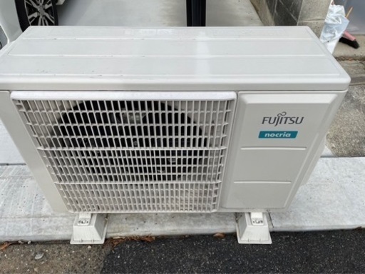 値段交渉します。エアコン 室外機 FUJITSU 富士通 