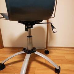デスク用チェア　机用の椅子　回転伸縮の画像