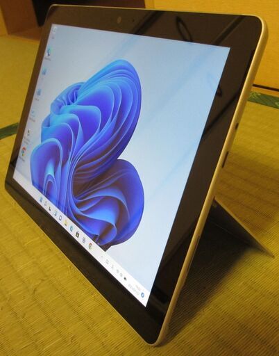 ④Microsoft★Surface Go★Pentium 4415Y★8GB★SSD128GB★Win11★SIMフリー★タイプカバー付属