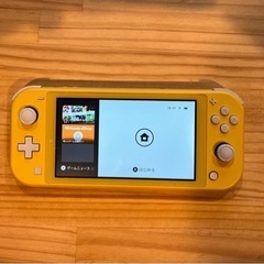 ニンテンドースイッチライト イエロー
