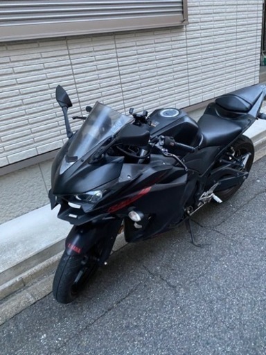 ヤマハ！　yzf-r25 250cc バイク