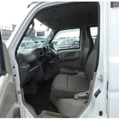 ■028★日産　NV100クリッパーバン　DX（平成27年）★５ＡＧＳ車★リモコンキー★レベライザー★ラジオオーディオ★ＭＴモード付★ＡＢＳ★集中ロック★マニュアルエアコン★の画像