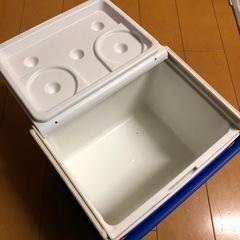 コールマン　クーラーボックス