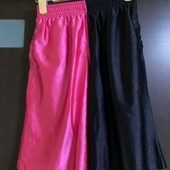 ⭐️美品⭐️ハーフパンツ　クロ／ピンク　サイズXS 男女兼用の画像