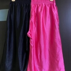 ⭐️美品⭐️ハーフパンツ　クロ／ピンク　サイズXS 男女兼用の画像