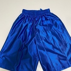 ⭐️美品⭐️ハーフパンツ　青　サイズ140cm 男女兼用の画像